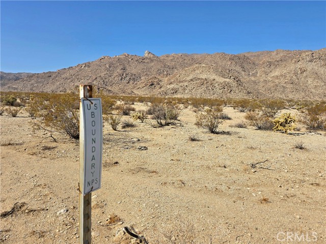 Detail Gallery Image 4 of 12 For 8138 Utah Trl, Twentynine Palms,  CA 92277 - 2 Beds | 2 Baths