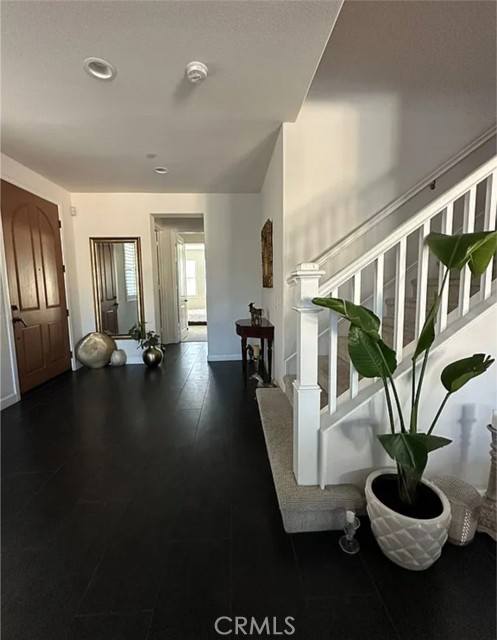 Detail Gallery Image 8 of 26 For 273 Barnes, Tustin,  CA 92782 - 4 Beds | 3 Baths