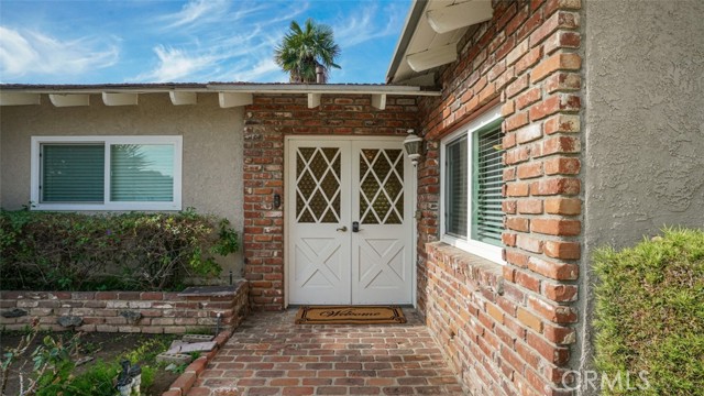 Detail Gallery Image 4 of 43 For 525 S Darwood Ave, San Dimas,  CA 91773 - 4 Beds | 2 Baths