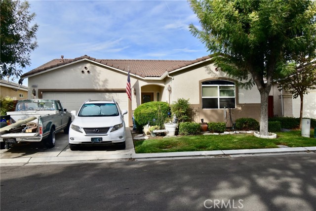 Detail Gallery Image 1 of 1 For 2955 La Vina Cir, Los Banos,  CA 93635 - 3 Beds | 2 Baths