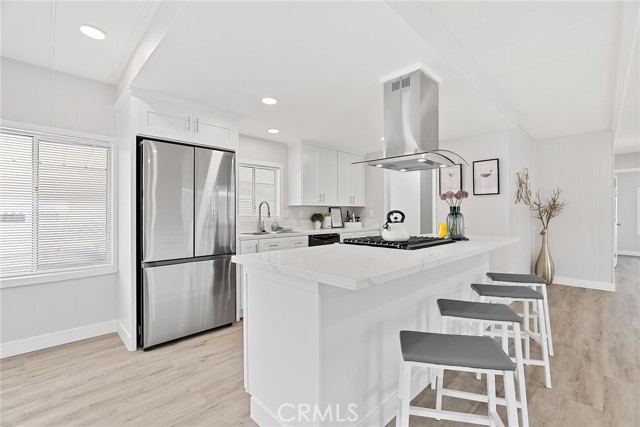 11250 Ramona, Montclair CA: https://media.crmls.org/medias/e2134230-3f12-444a-8ffd-b18767220286.jpg