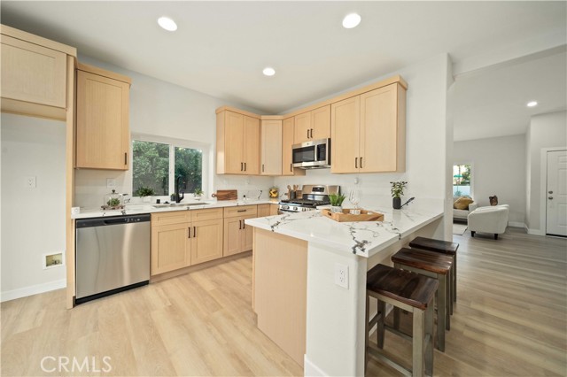 Detail Gallery Image 10 of 37 For 1501 Olga Way, Palm Springs,  CA 92262 - 4 Beds | 2 Baths