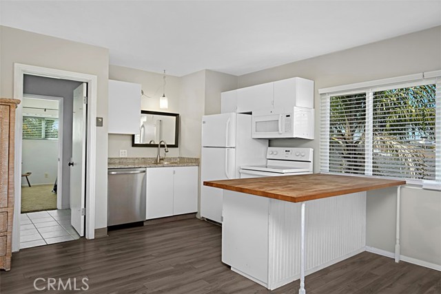 Detail Gallery Image 26 of 34 For 244 Venetia, Long Beach,  CA 90803 - 3 Beds | 2 Baths