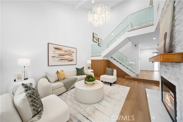 456 Vista Roma, Newport Beach CA: https://media.crmls.org/medias/e2154850-7519-4f82-8ad2-bea0502c86aa.jpg
