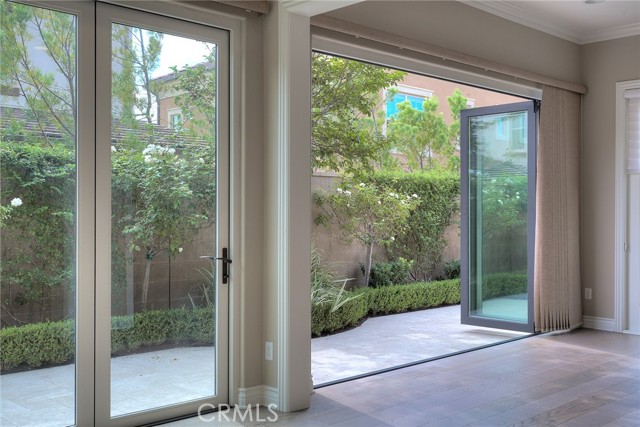 Detail Gallery Image 10 of 54 For 54 Carrington, Irvine,  CA 92620 - 4 Beds | 4 Baths