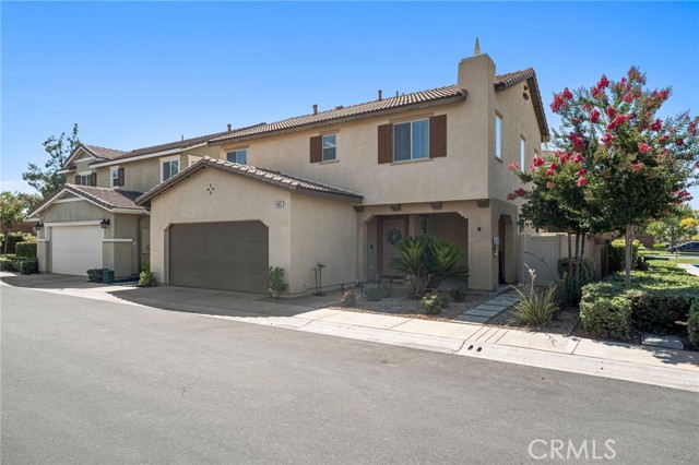 Detail Gallery Image 3 of 45 For 1405 Aloe Ct, Beaumont,  CA 92223 - 3 Beds | 2/1 Baths