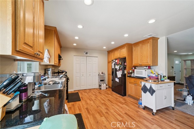 Detail Gallery Image 17 of 33 For 2914 E Firecrest Ct, Ontario,  CA 91761 - 4 Beds | 2 Baths