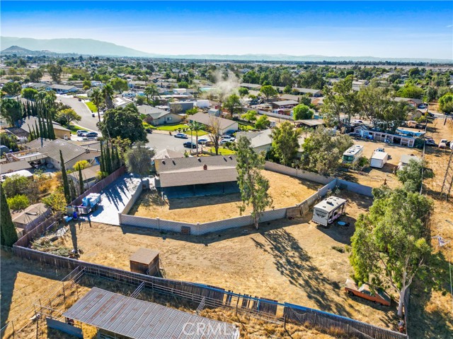 Detail Gallery Image 26 of 29 For 5720 Polaris Ct, Jurupa Valley,  CA 91752 - 3 Beds | 2 Baths