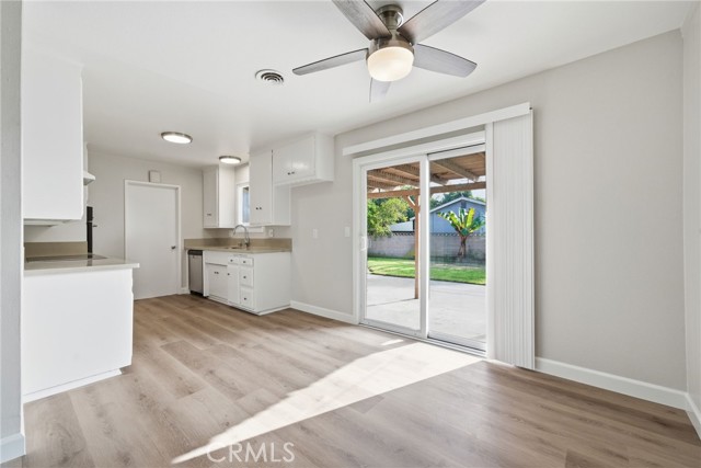 Detail Gallery Image 5 of 17 For 3122 W Maywood, Anaheim,  CA 92804 - 3 Beds | 25/1 Baths