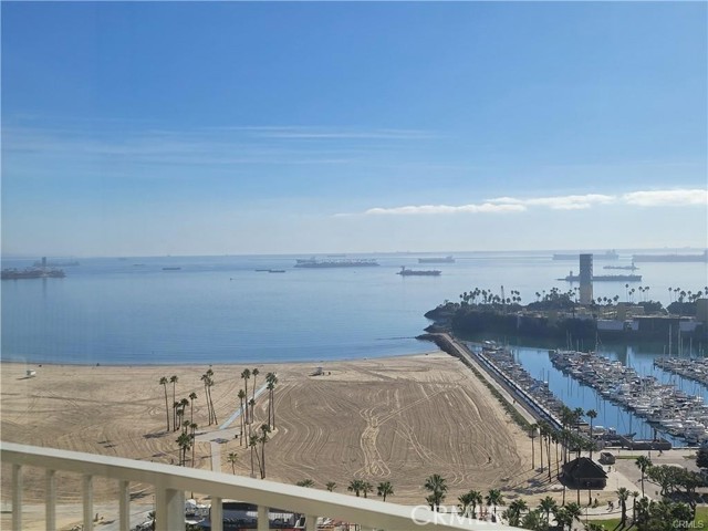 Detail Gallery Image 9 of 32 For 700 E Ocean #2506,  Long Beach,  CA 90802 - 2 Beds | 2 Baths