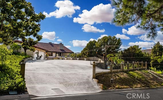 Detail Gallery Image 17 of 70 For 16132 Valley Springs Rd, Chino Hills,  CA 91709 - 5 Beds | 3/1 Baths