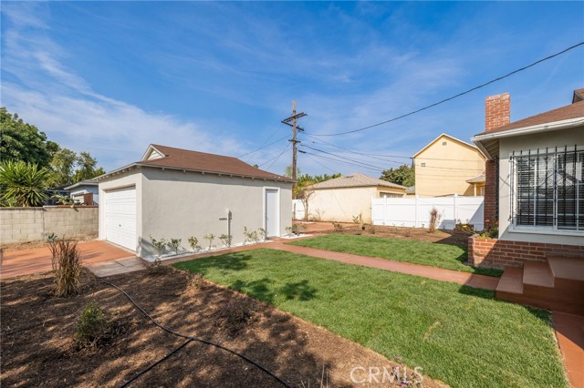 Detail Gallery Image 37 of 47 For 11637 Dehn Ave, Inglewood,  CA 90303 - 3 Beds | 2 Baths