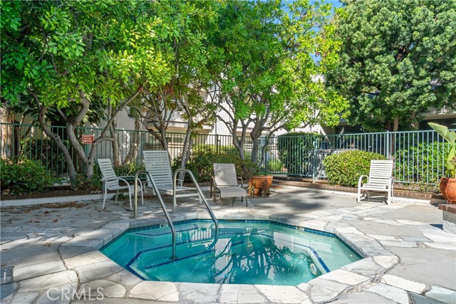 Detail Gallery Image 27 of 31 For 20134 Leadwell St. #218,  Winnetka,  CA 91306 - 3 Beds | 2 Baths