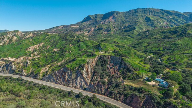 Detail Gallery Image 6 of 35 For 18500 S Mountain Rd, Santa Paula,  CA 93060 - – Beds | – Baths