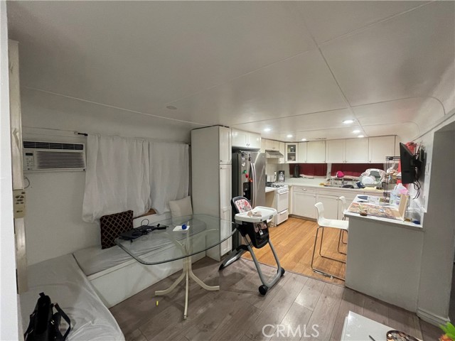 Detail Gallery Image 5 of 17 For 4874 Gage Ave #152,  Bell,  CA 90201 - 3 Beds | 2 Baths