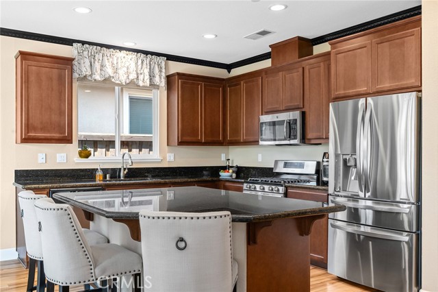 3255 Sespe Creek Way, Chico CA: https://media.crmls.org/medias/e218b400-9501-44a6-8f43-1c8acb212063.jpg