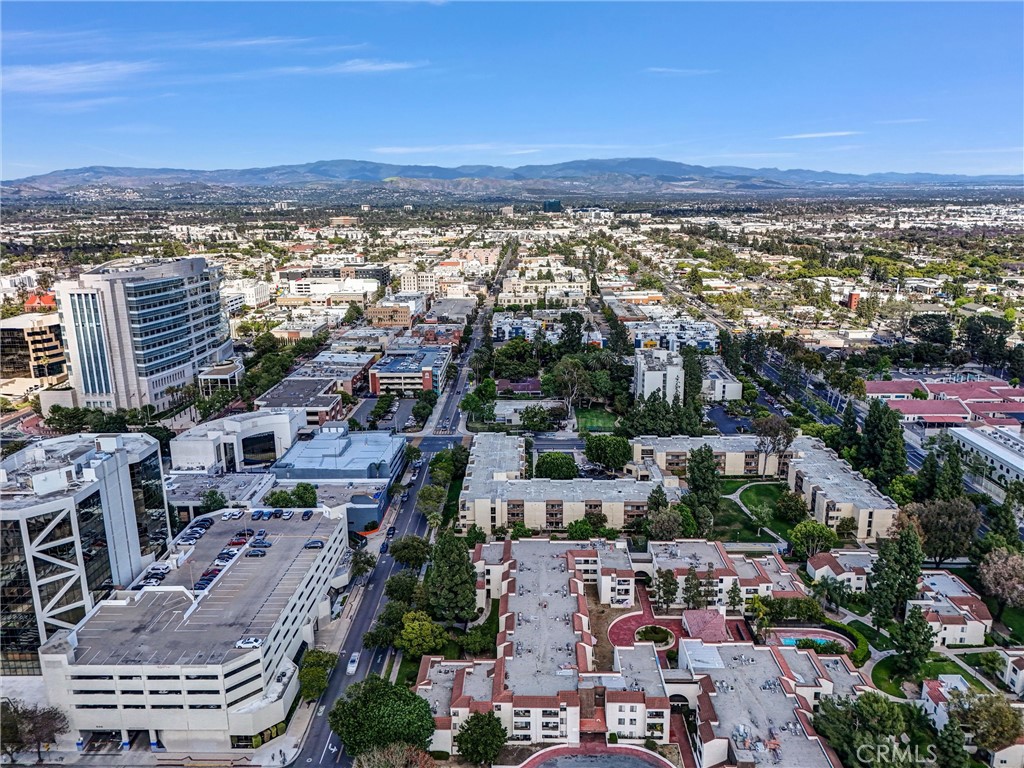 E219710b 626b 4ce8 A3d3 6becbbfabf07