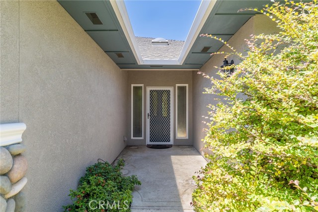 43 Edgewater Court, Chico CA: https://media.crmls.org/medias/e219a28c-82de-4f7a-9423-e10499a9a60e.jpg