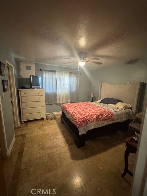 Detail Gallery Image 2 of 3 For 6107 Mohawk St, Bakersfield,  CA 93308 - 3 Beds | 2 Baths