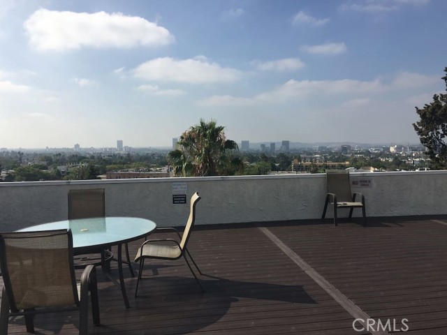 Detail Gallery Image 41 of 44 For 8400 De Longpre Ave #205,  West Hollywood,  CA 90069 - 2 Beds | 2 Baths