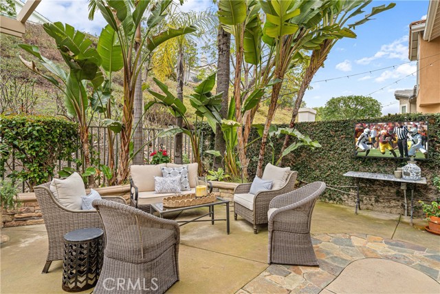 22432 Rosebriar, Mission Viejo CA: https://media.crmls.org/medias/e21a184f-4d00-4cfa-b997-7d397588d95d.jpg