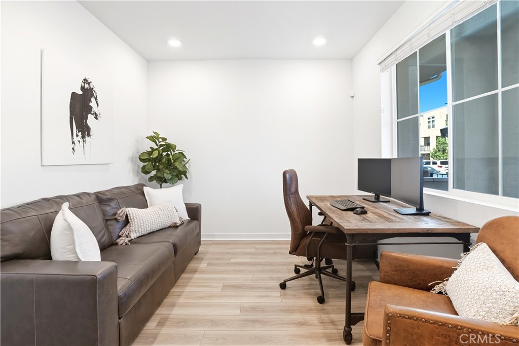 E21b7071 9f17 45cd Bdb9 B880e725d824