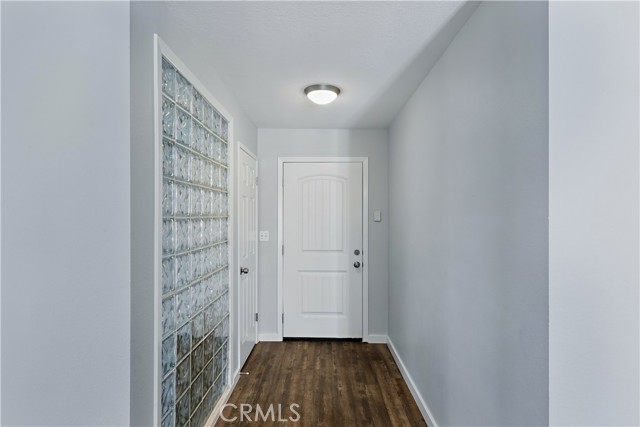 395 Columbia Avenue, Merced CA: https://media.crmls.org/medias/e21d759f-a3ab-42c6-ae53-7d56945c176d.jpg