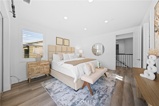 Detail Gallery Image 23 of 28 For 18 Windrow Rd, Tustin,  CA 92782 - 6 Beds | 5/1 Baths