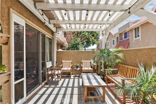 17910 River Circle, Canyon Country CA: https://media.crmls.org/medias/e21e1e0f-9369-4f39-979d-7e94eedfd183.jpg