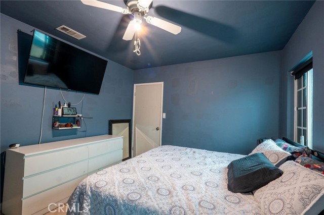 Detail Gallery Image 13 of 21 For 1039 W Mcfadden Ave, Santa Ana,  CA 92707 - 2 Beds | 2 Baths