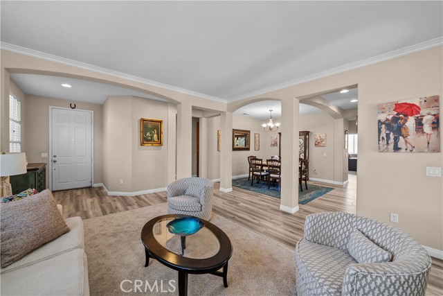 Detail Gallery Image 9 of 45 For 39934 Borica Ct, Palmdale,  CA 93551 - 5 Beds | 3 Baths