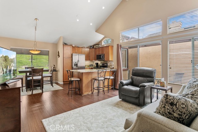 9 Silvertide Drive, Dana Point CA: https://media.crmls.org/medias/e21f223b-318f-47fe-81d6-729bbfb33e24.jpg