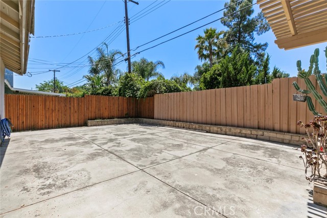 Detail Gallery Image 25 of 36 For 6711 Rhea Ave a,  Reseda,  CA 91335 - 3 Beds | 2 Baths