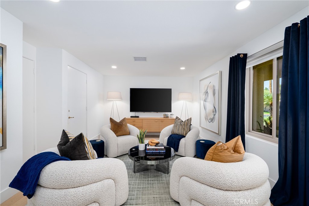 MLS #OC25224944 image #13