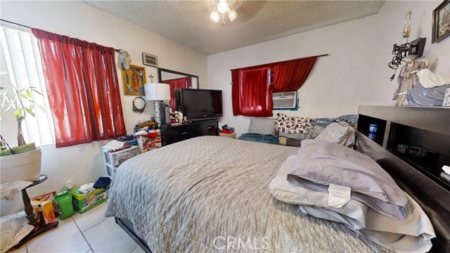 Detail Gallery Image 10 of 27 For 13226 Paxton St, Pacoima,  CA 91331 - 18 Beds | 11 Baths