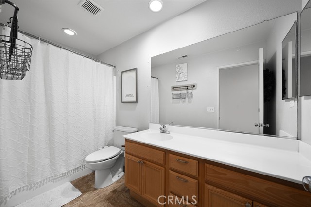 Detail Gallery Image 14 of 27 For 1335 Crown Imperial Ln, Beaumont,  CA 92223 - 3 Beds | 2 Baths