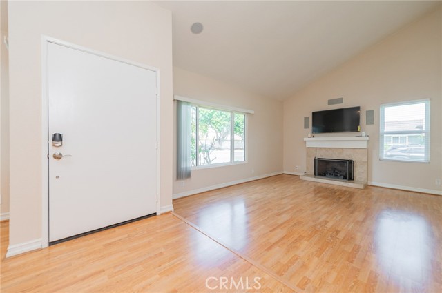 Detail Gallery Image 4 of 31 For 5 Deerwood W, Irvine,  CA 92604 - 3 Beds | 2 Baths