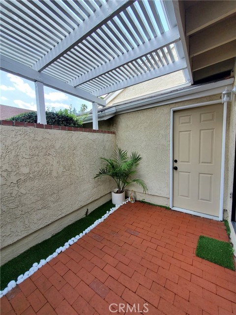 Detail Gallery Image 26 of 40 For 2008 E Yale St a,  Ontario,  CA 91764 - 2 Beds | 1/1 Baths