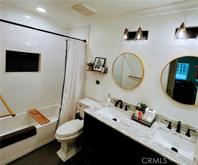 5309 Lockhurst Drive, Woodland Hills CA: https://media.crmls.org/medias/e2229bce-d5df-4ef9-b221-629c8ff3e1f2.jpg