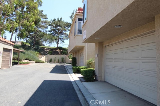 Detail Gallery Image 2 of 9 For 3100 Castelar Ct #103,  Corona,  CA 92882 - 3 Beds | 2/1 Baths