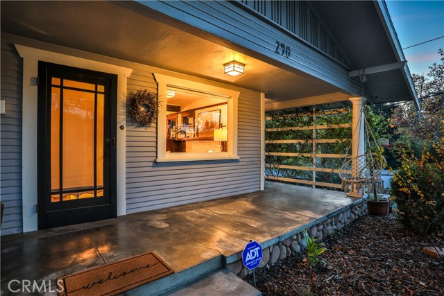 Detail Gallery Image 38 of 40 For 290 W 12th Street, Claremont,  CA 91711 - 3 Beds | 2 Baths