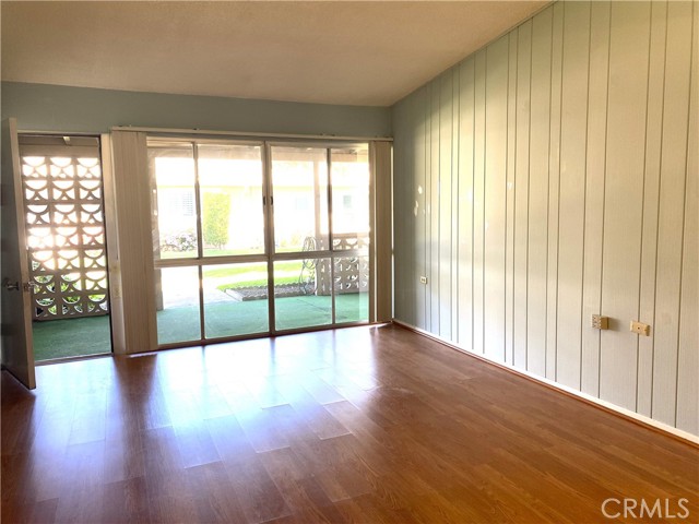 Detail Gallery Image 2 of 15 For 1300 Knollwood Rd., M4-41i, Seal Beach,  CA 90740 - 1 Beds | 1 Baths