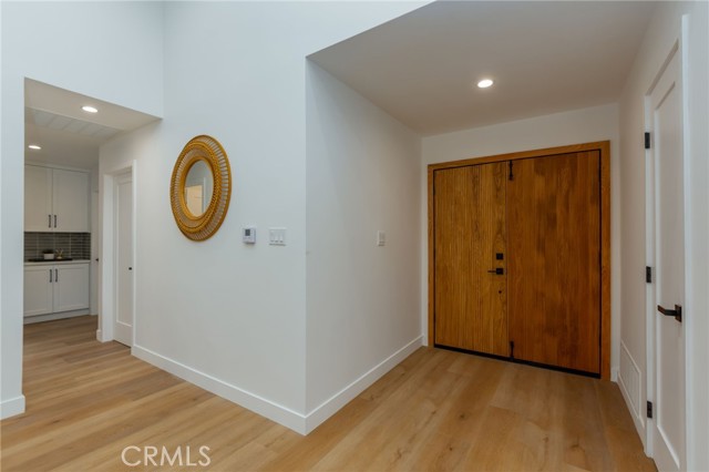 876 Ballina Court, Newbury Park CA: https://media.crmls.org/medias/e223c639-c578-4952-ad46-855eb5dcd360.jpg