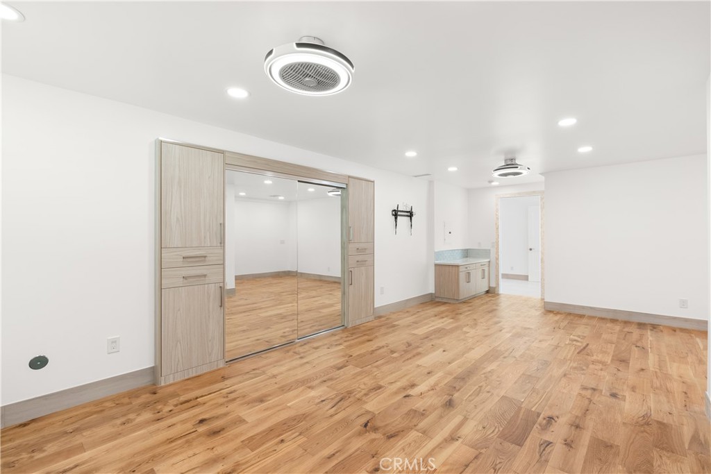 MLS #OC25246819 image #13