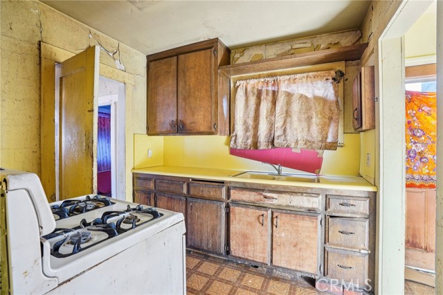 Detail Gallery Image 15 of 30 For 1334 E 9th St, Long Beach,  CA 90813 - 2 Beds | 2 Baths