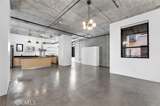 Detail Gallery Image 8 of 41 For 835 Locust Ave #322,  Long Beach,  CA 90813 - 1 Beds | 1 Baths