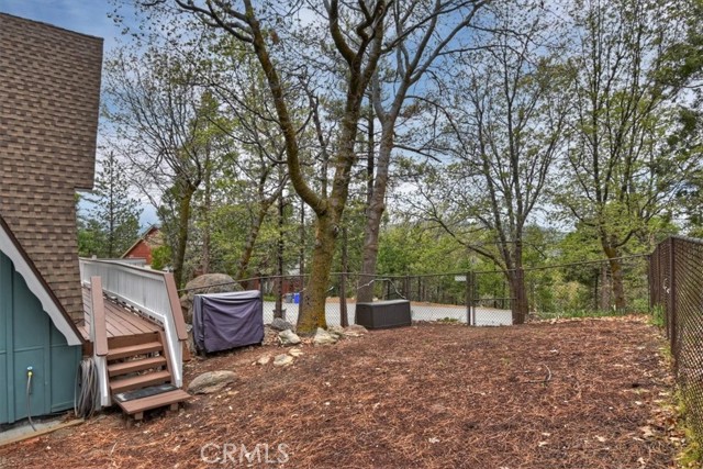 Detail Gallery Image 39 of 41 For 795 Bishorn, Lake Arrowhead,  CA 92352 - 3 Beds | 3 Baths