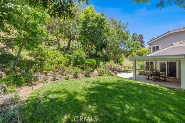 685 Vista Coto Verde, Camarillo CA: https://media.crmls.org/medias/e227471f-f41b-4099-baf9-47dd69a0d01a.jpg