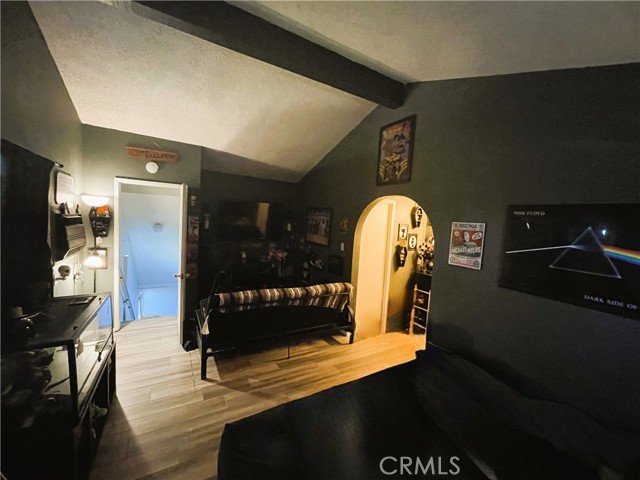 Detail Gallery Image 10 of 16 For 9603 Homebrook, Pico Rivera,  CA 90660 - 4 Beds | 2 Baths