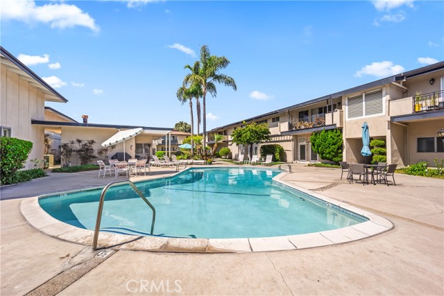 3205 Merrill, Torrance CA: https://media.crmls.org/medias/e229707c-8754-481e-aa30-a8ec1108975a.jpg